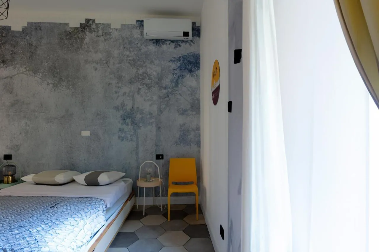 Apartment In Front Of Vatican Museums And Vatican Area - Myden In Rome Italy