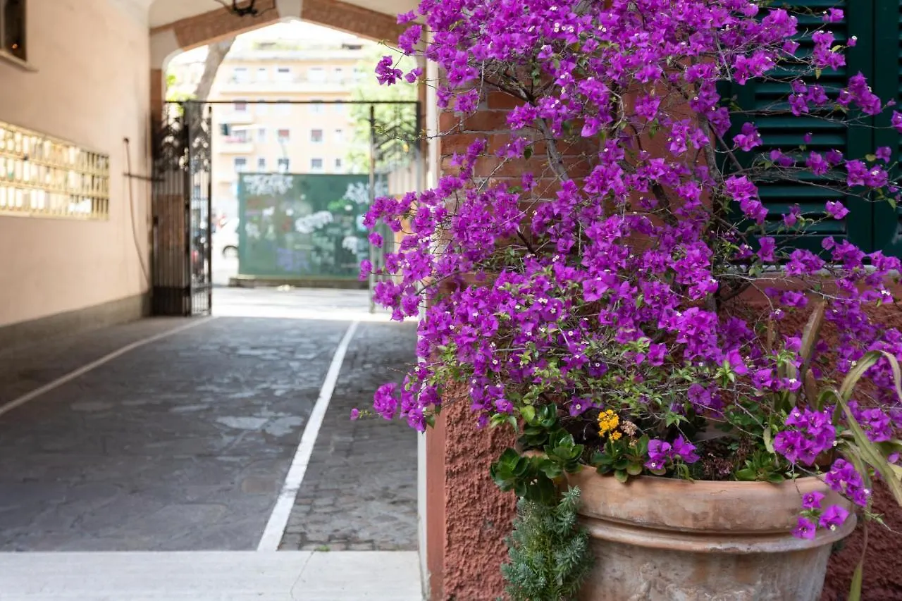 Apartment In Front Of Vatican Museums And Vatican Area - Myden In Rome Italy