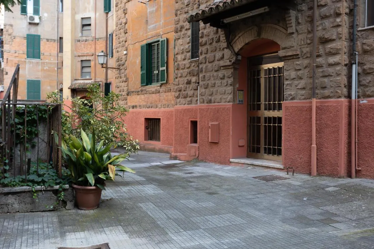 Apartment In Front Of Vatican Museums And Vatican Area - Myden In Řím